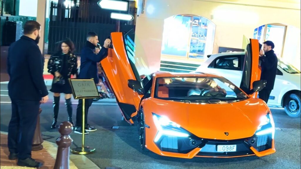 Christmas Nightlife in Monaco Monte-Carlo & Glamour Supercars